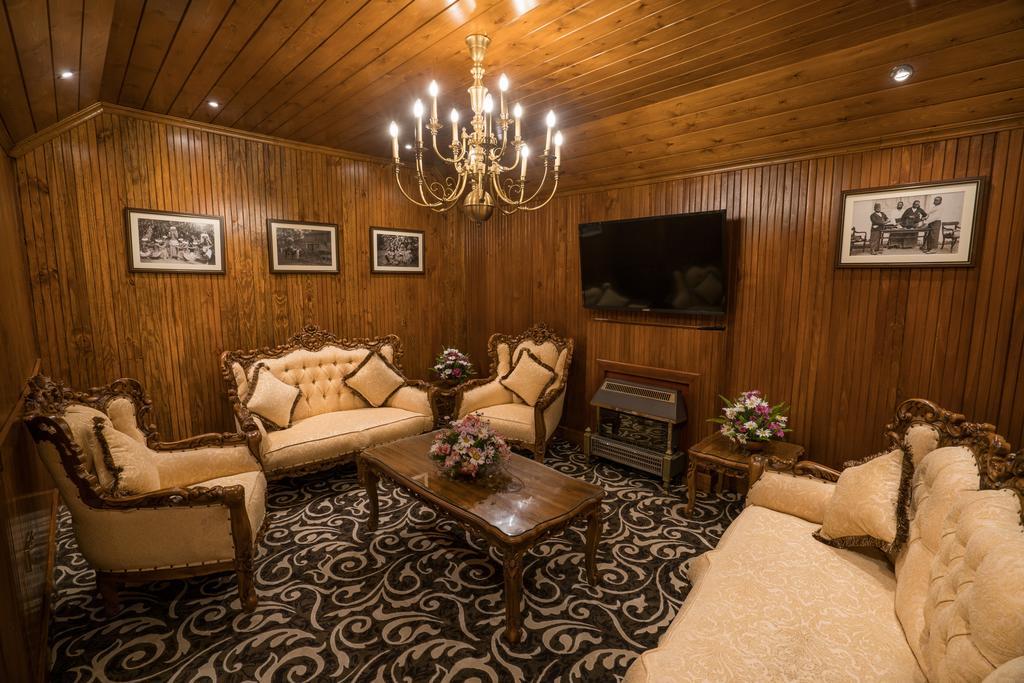 La Grande Villa Nuwara Eliya Bagian luar foto